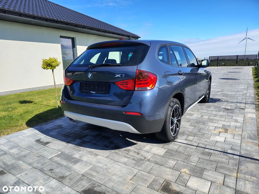BMW X1 sDrive18i xLine - 4