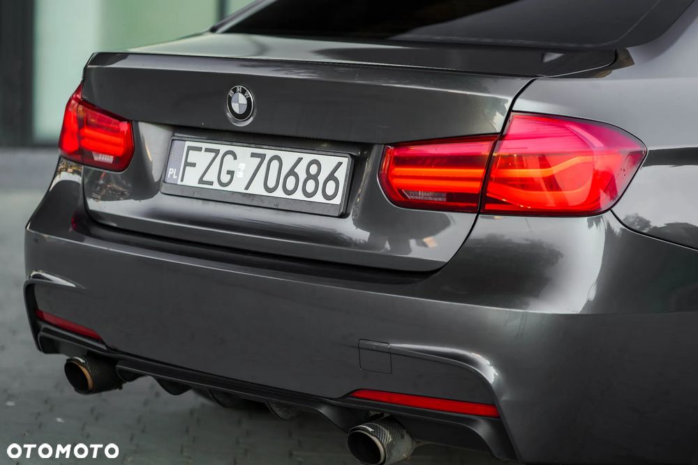 BMW Seria 3 340i xDrive M Sport - 8