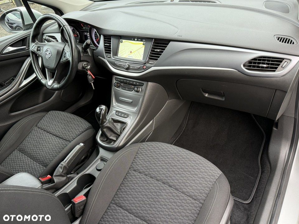 Opel Astra 1.4 Turbo Start/Stop Innovation - 28