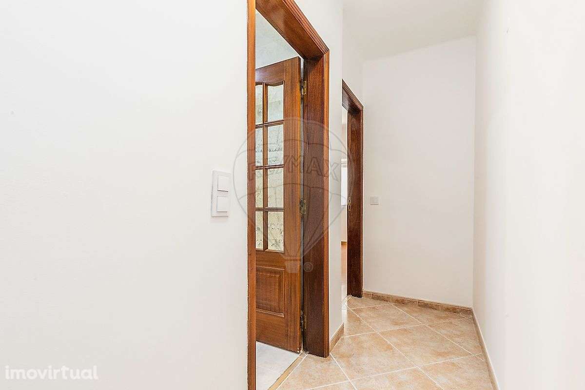 Apartamento T1 para arrendamento - Grande imagem: 5/12