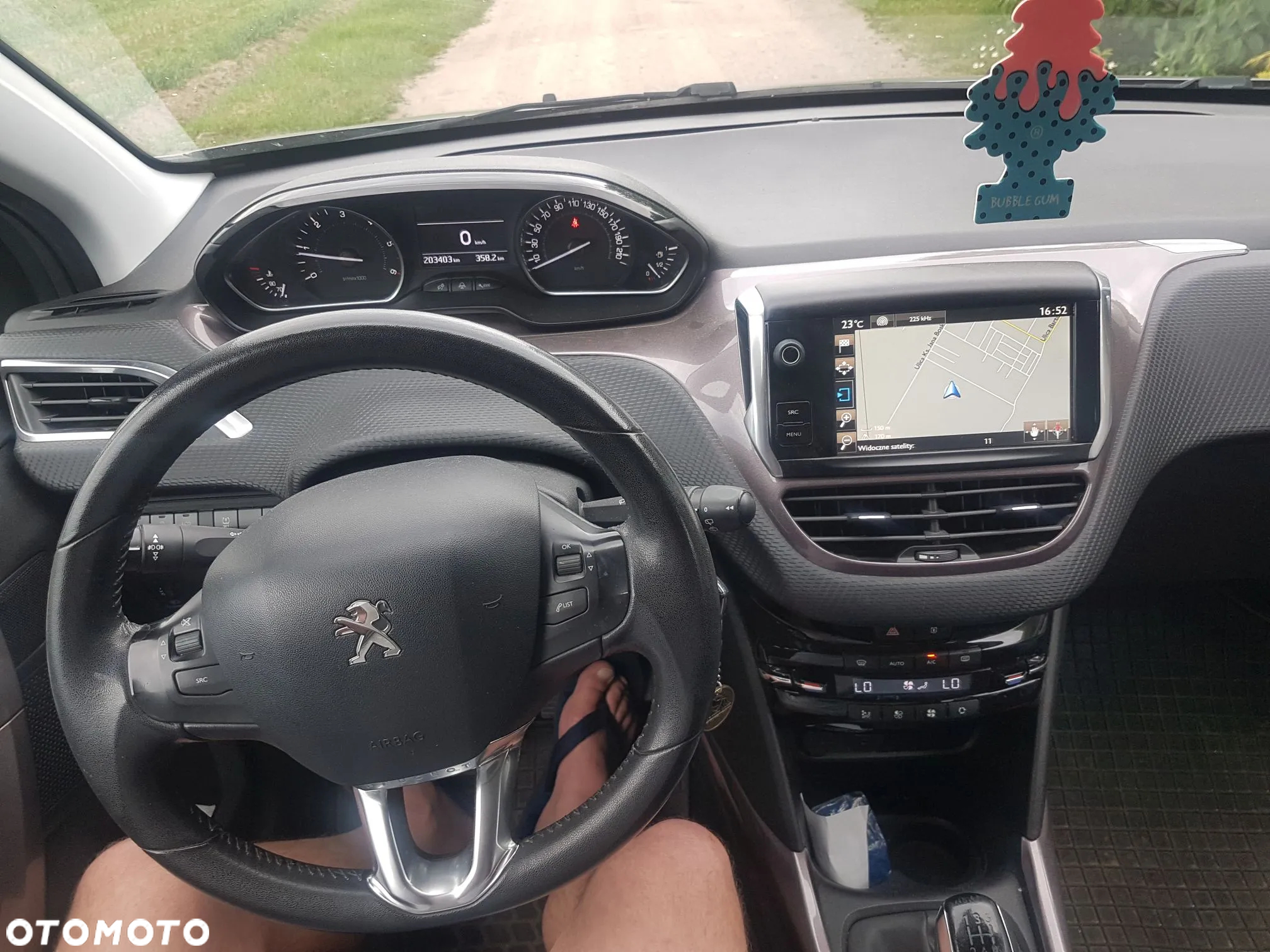 Peugeot 2008 e-HDi FAP 92 STOP & START Allure - 2