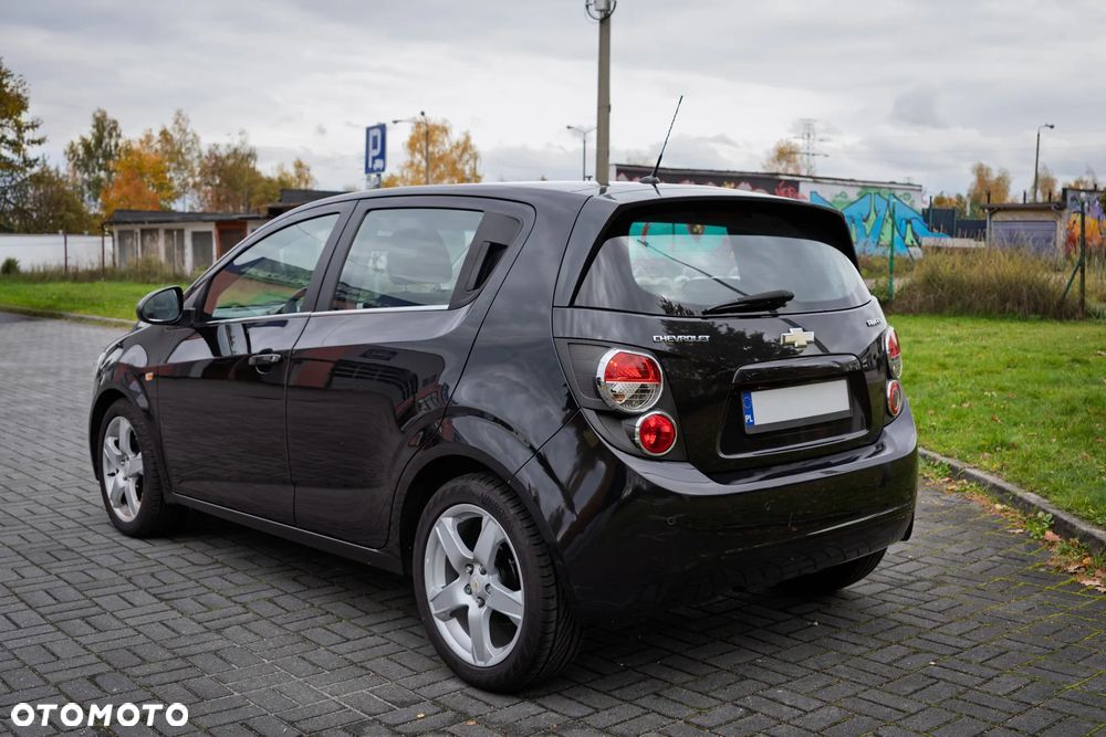 Chevrolet Aveo - 3