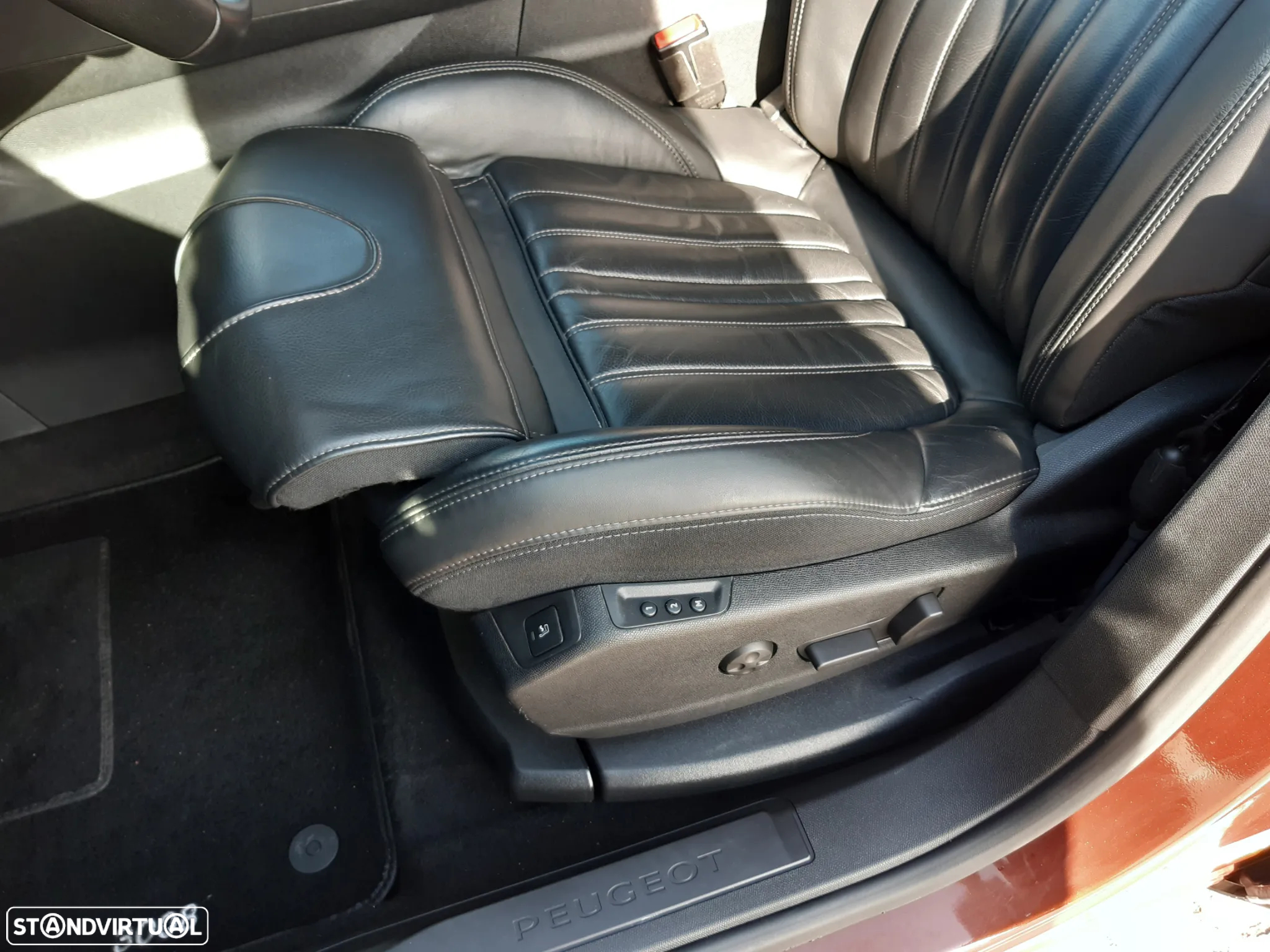 Peugeot 3008 PureTech 130 Stop & Start GPF Allure Pack - 9