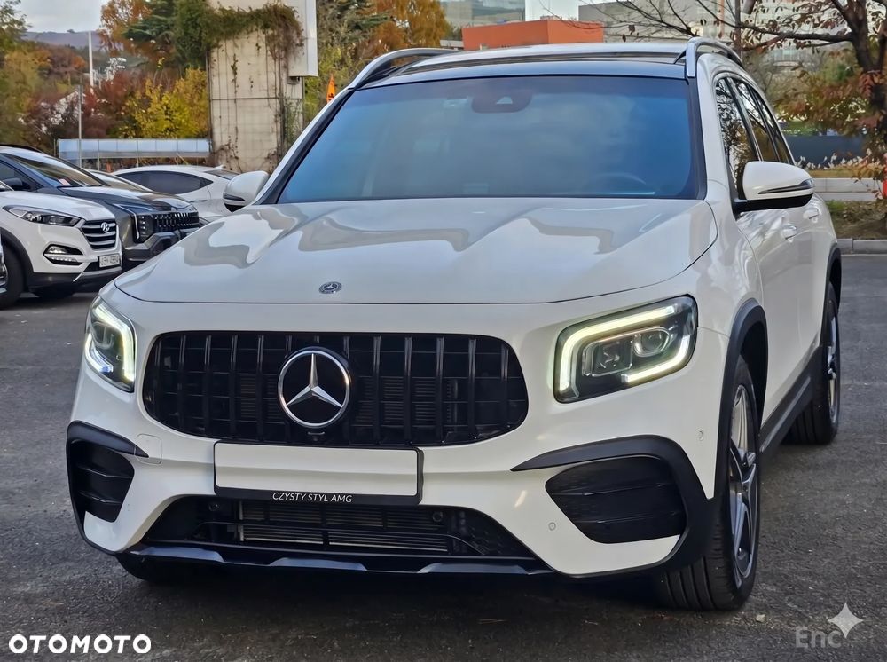 Mercedes-Benz GLB 250 4Matic 8G-DCT AMG Line - 4