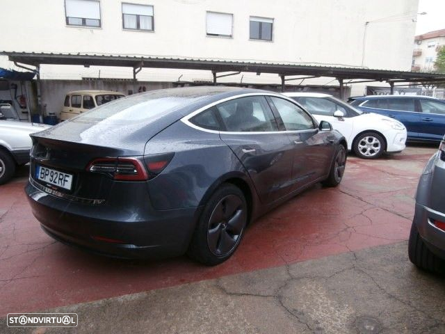 Tesla Model 3 Standard Range Plus RWD - 30