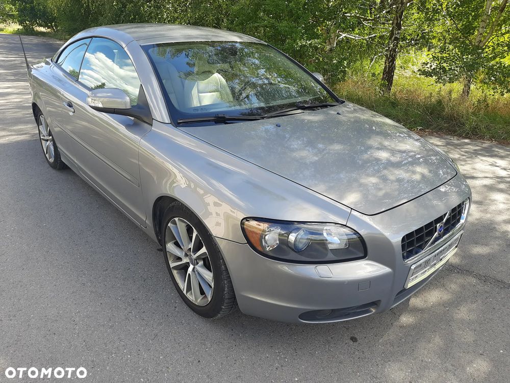Volvo C70 2.4i Summum - 1