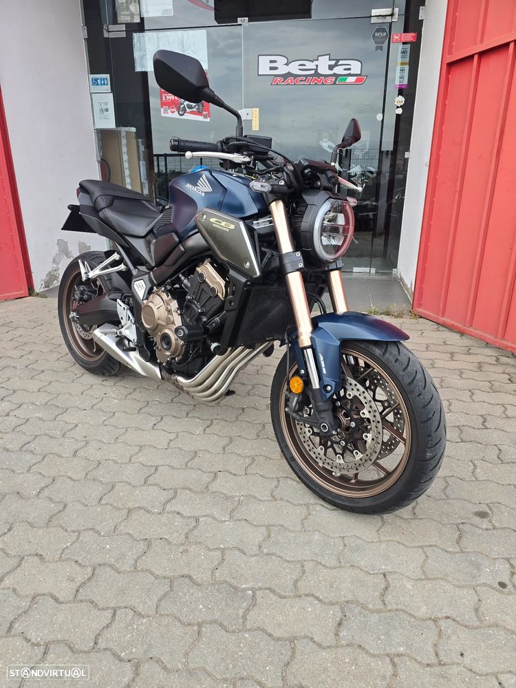 Honda CB 650R Neo Café - 3