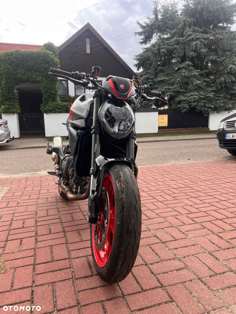 Ducati Monster - 9