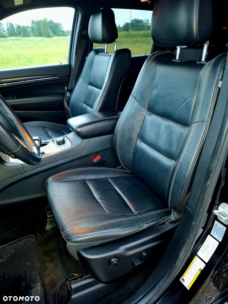 Jeep Grand Cherokee 5.7 V8 HEMI Overland - 13