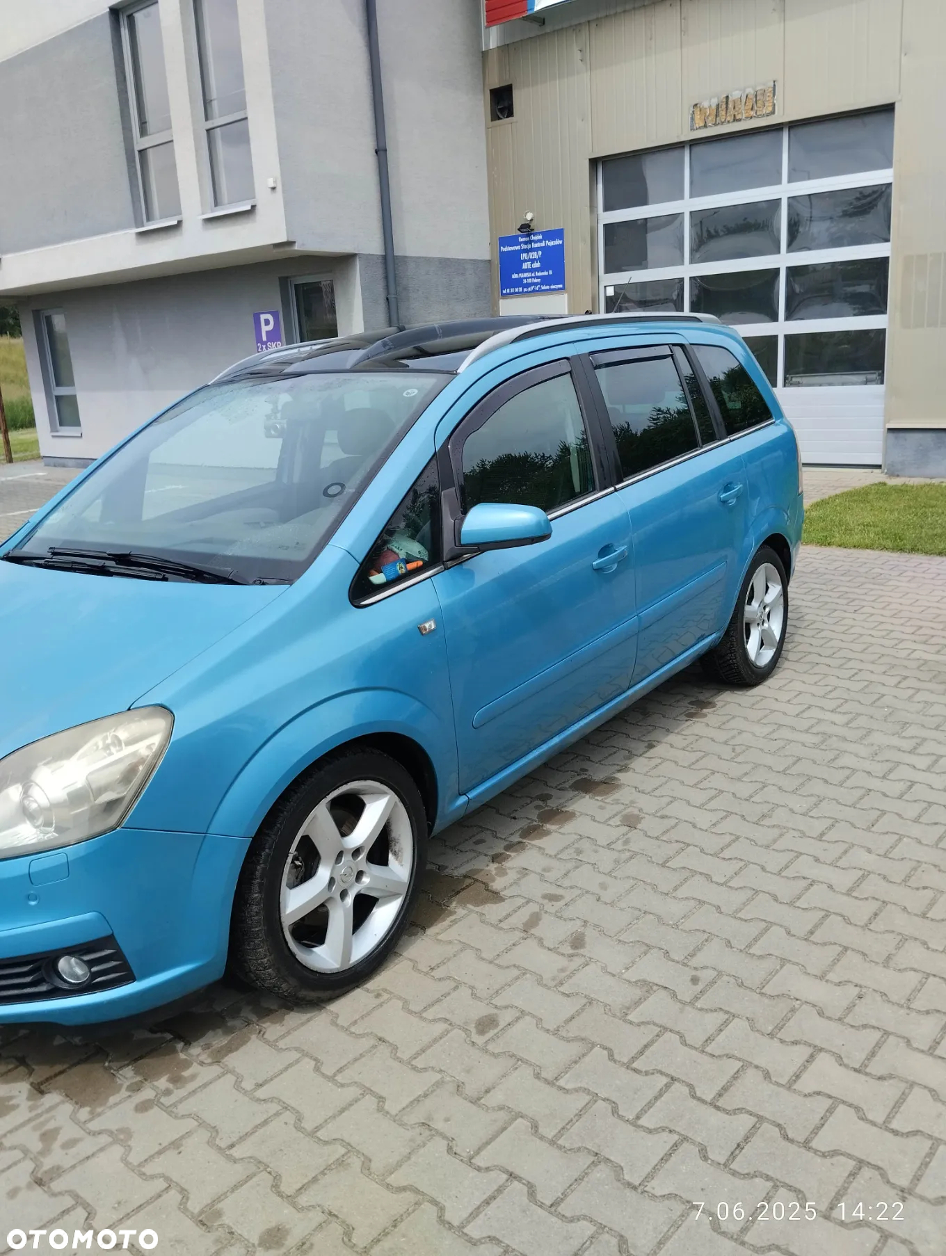 Opel Zafira 2.0 T Sport - 2