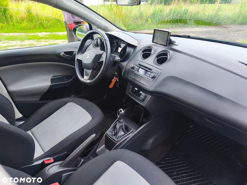 Seat Ibiza 1.4 Reference - 10