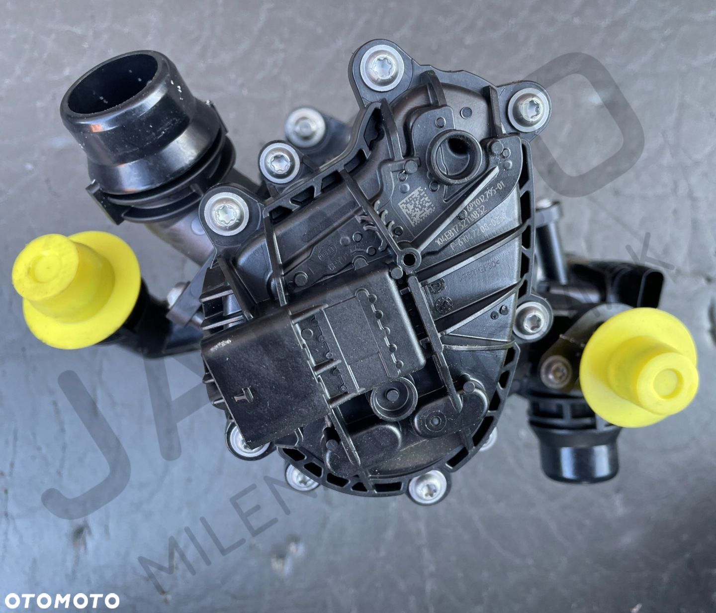 BMW Moduł ciepła termostat 116i, 118i, 120i, 218i, 220i, 18i, 20i, M235iX - 1