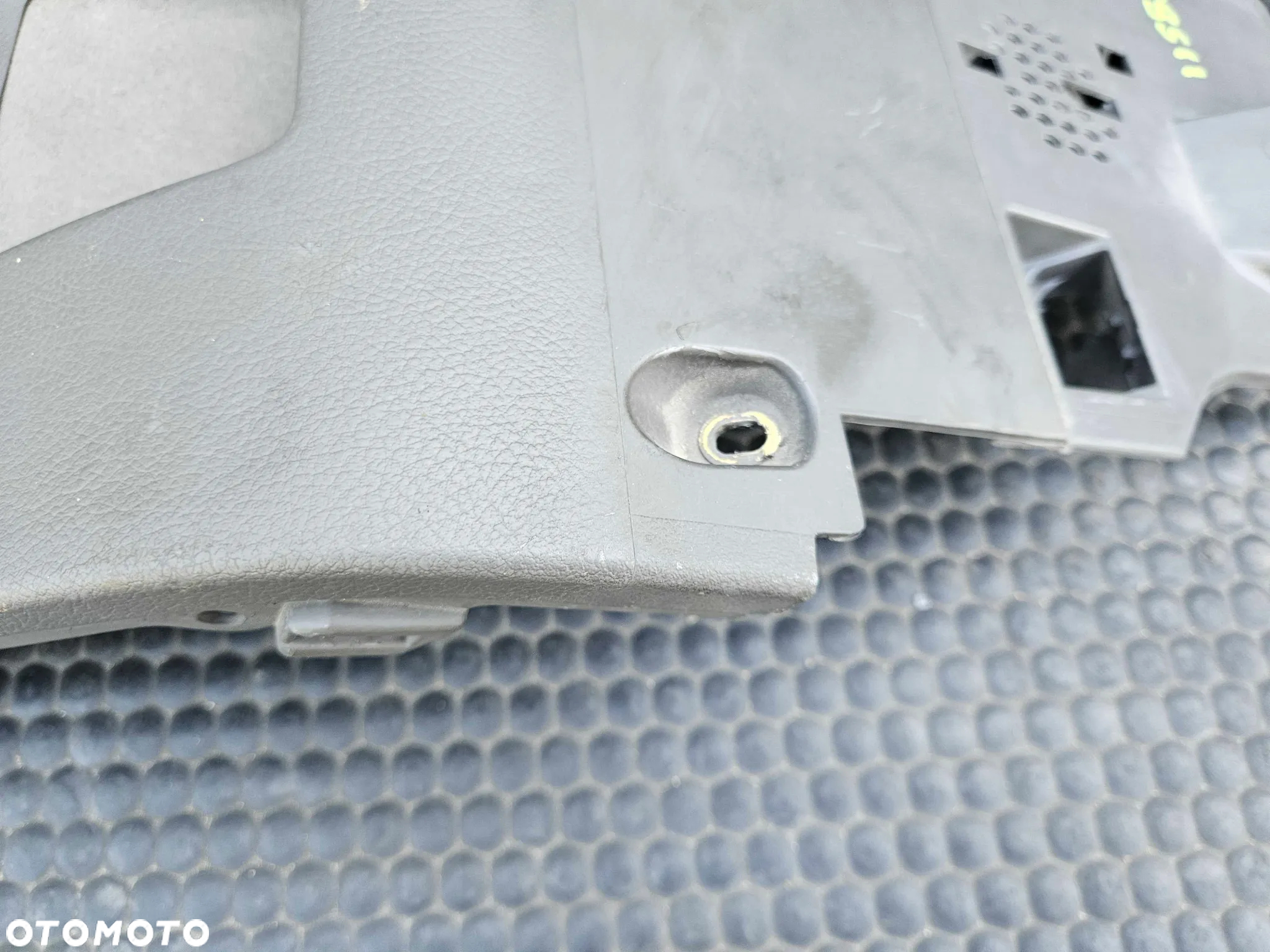 Schowek 8E1863075C Kierowcy Szary Swing Oslona pod Kierownice Europa Audi A4 B6 B7 - 25