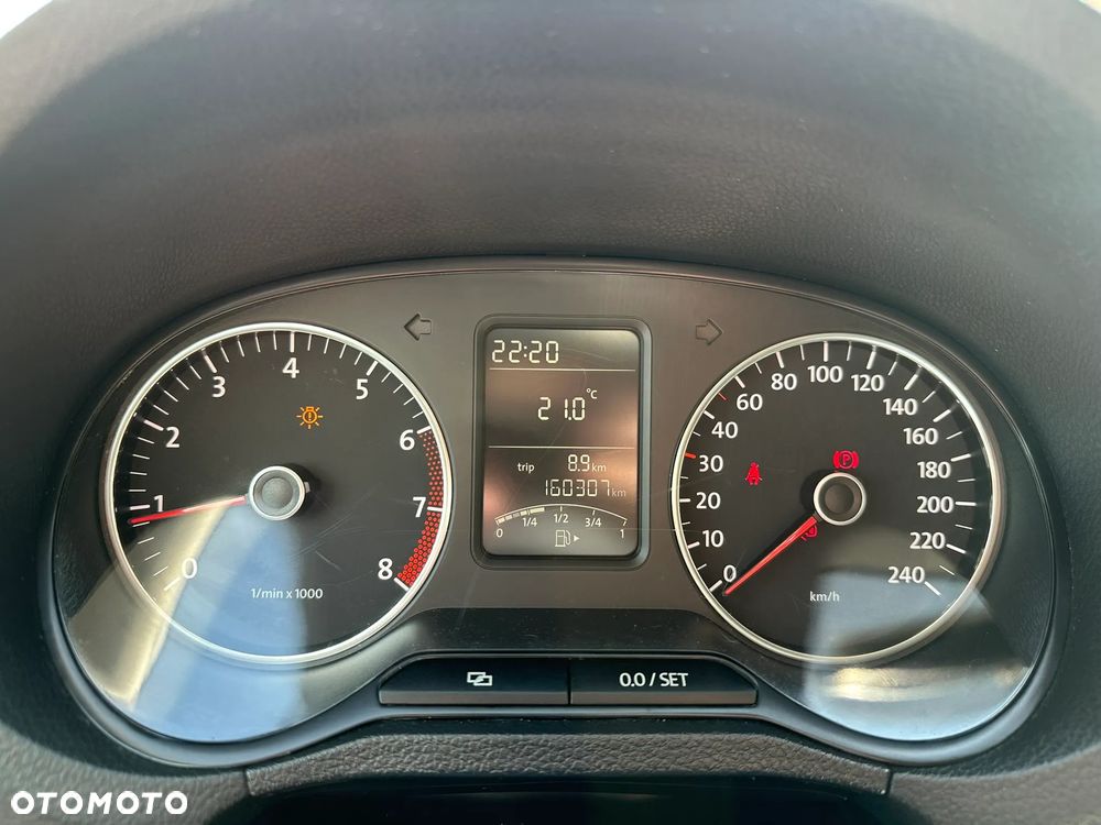 Volkswagen Polo 1.2 Blue Motion Technology Comfortline - 33