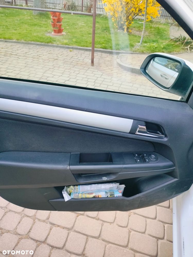 Opel Astra 1.7 CDTI - 16