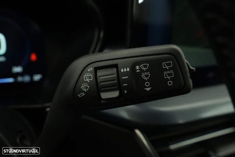 Ford Focus SW 1.0 EcoBoost MHEV Active X - 18