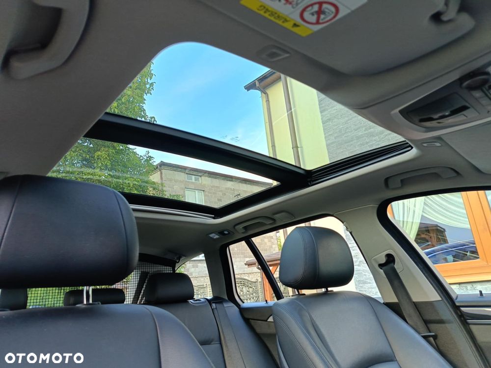 BMW Seria 5 518d - 16