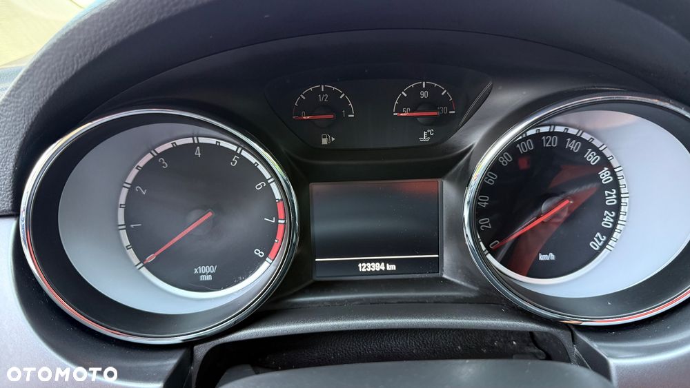 Opel Astra 1.4 Turbo Dynamic - 20