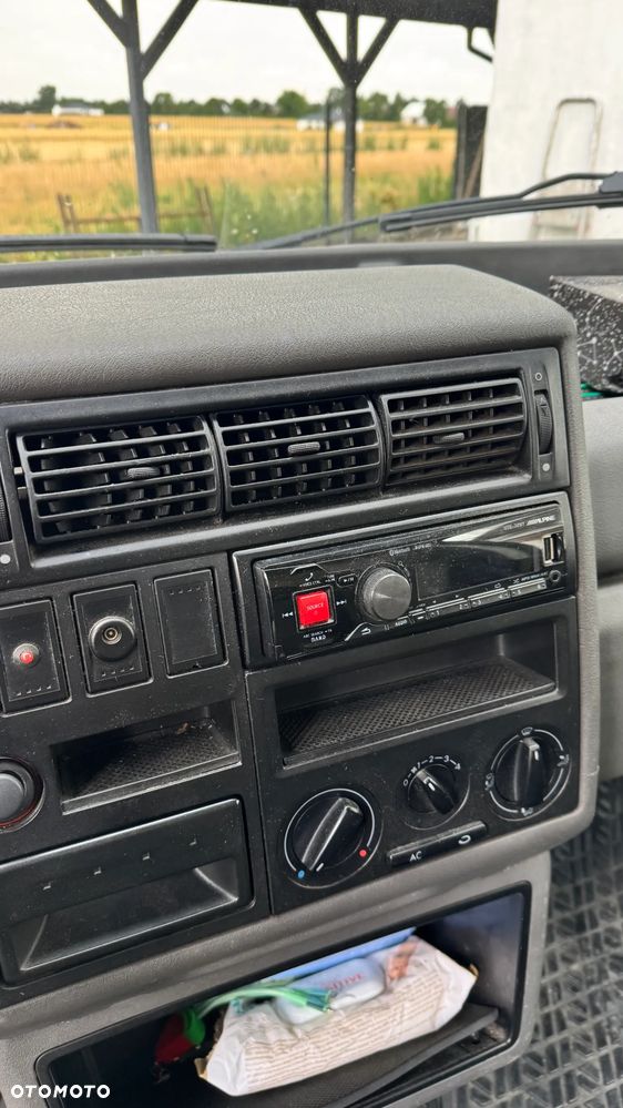 Volkswagen Transporter Standard - 9