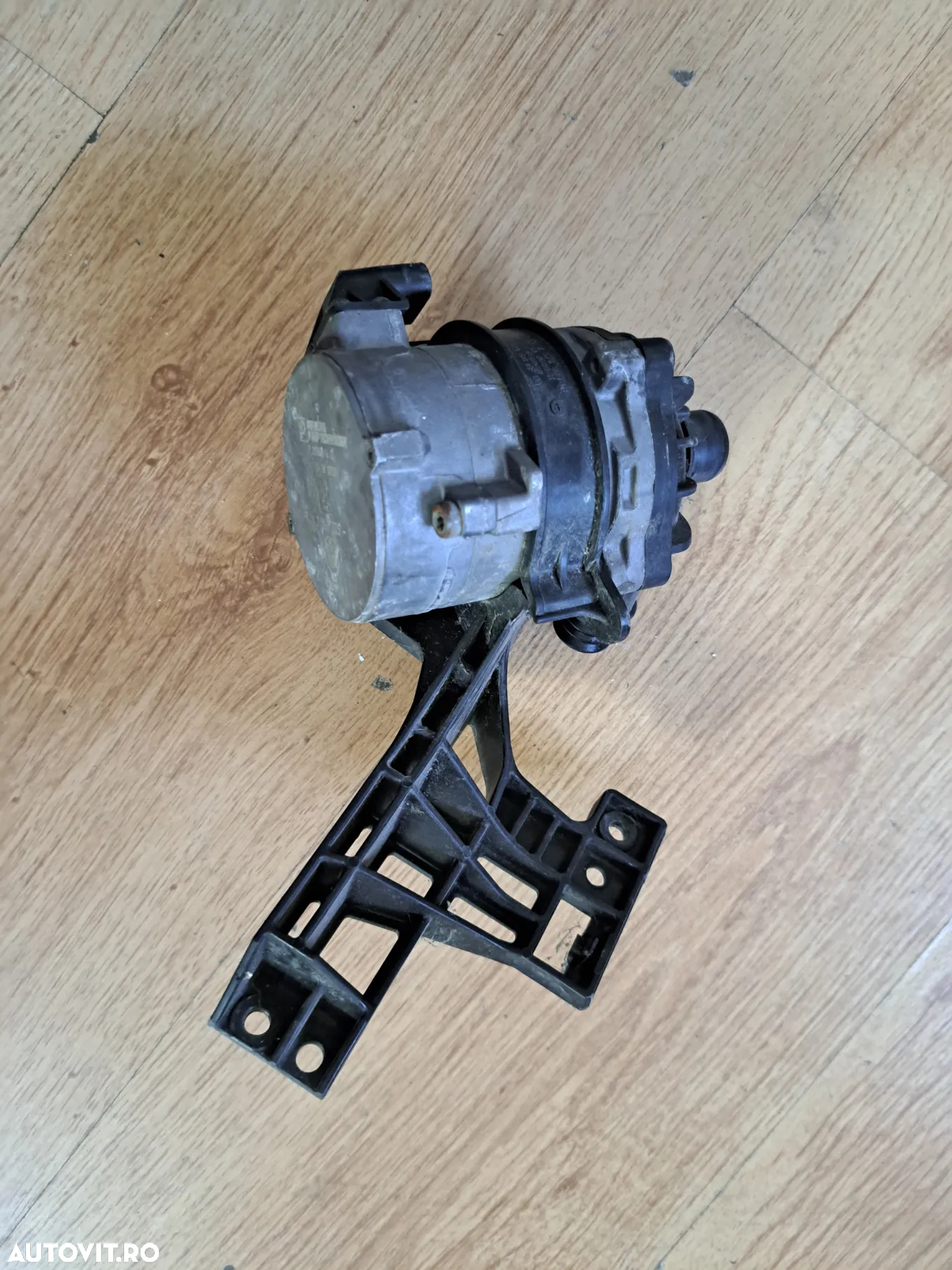 Pompa electrica auxiliara apa lichid racire originala BMW F07+LCI F10+LCI F11+LCI F06+LCI F12+LCI F13+LCI F01+LCI F02+LCI F03+LCI F04 E70+LCI F15 E71 E72 F16 - 7