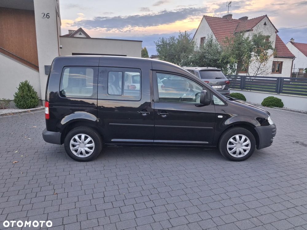 Volkswagen Caddy 1.4 (7-Si.) - 4