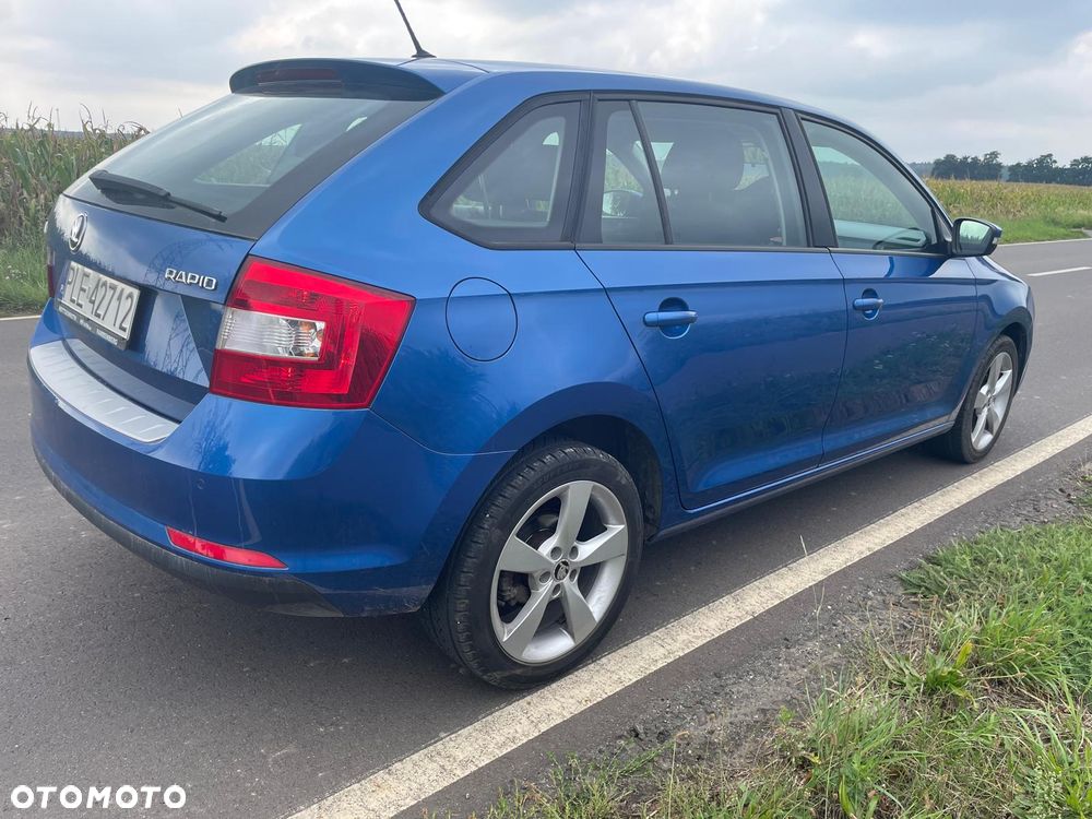 Skoda RAPID 1.2 TSI Ambition - 4