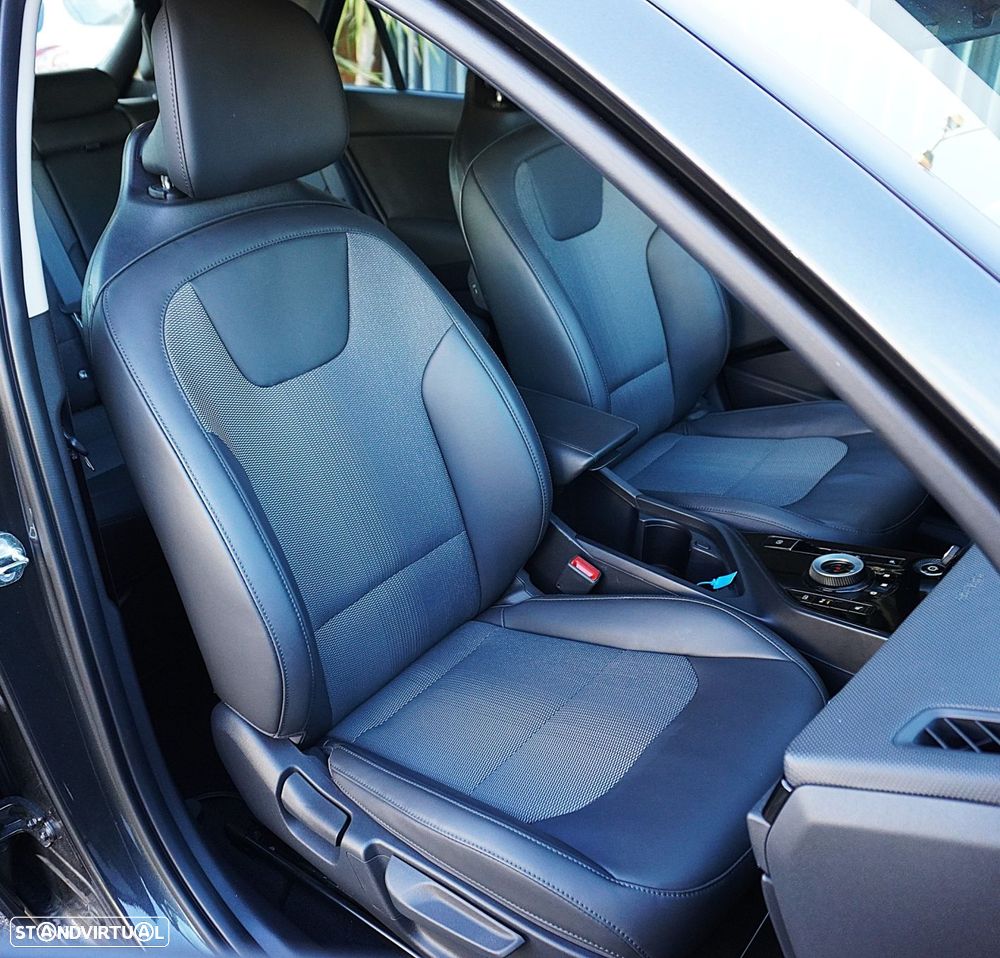 Kia Niro EV 64kWh Drive - 25