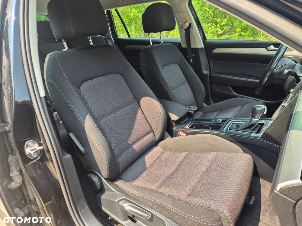 Volkswagen Passat 2.0 TDI BMT Highline DSG - 16
