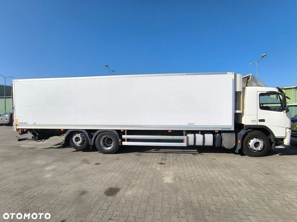 Volvo VOLVO FM 6x2 370 KM Chłodnia 23 EPAL - 4