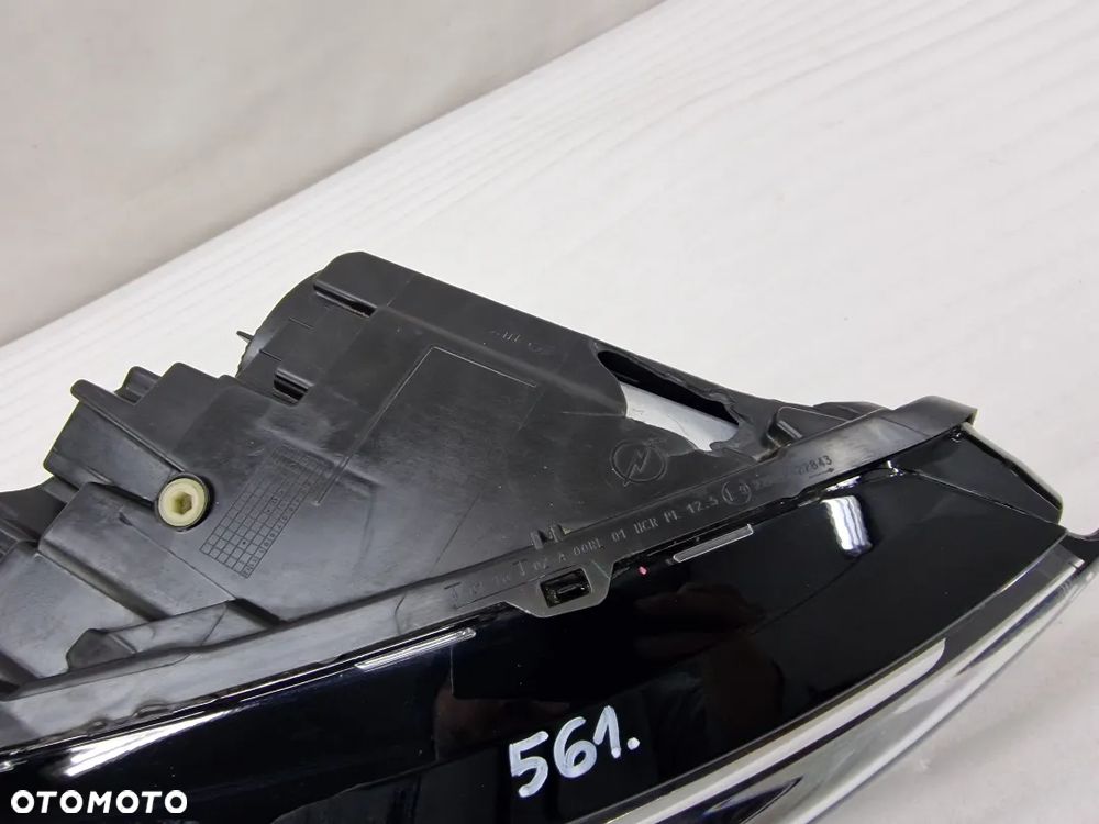 OPEL CORSA F 19- PRAWA ZWYKŁA LAMPA PRZEDNIA PRZÓD , NR 39162649 , NR AUKCJI LL561 - 13