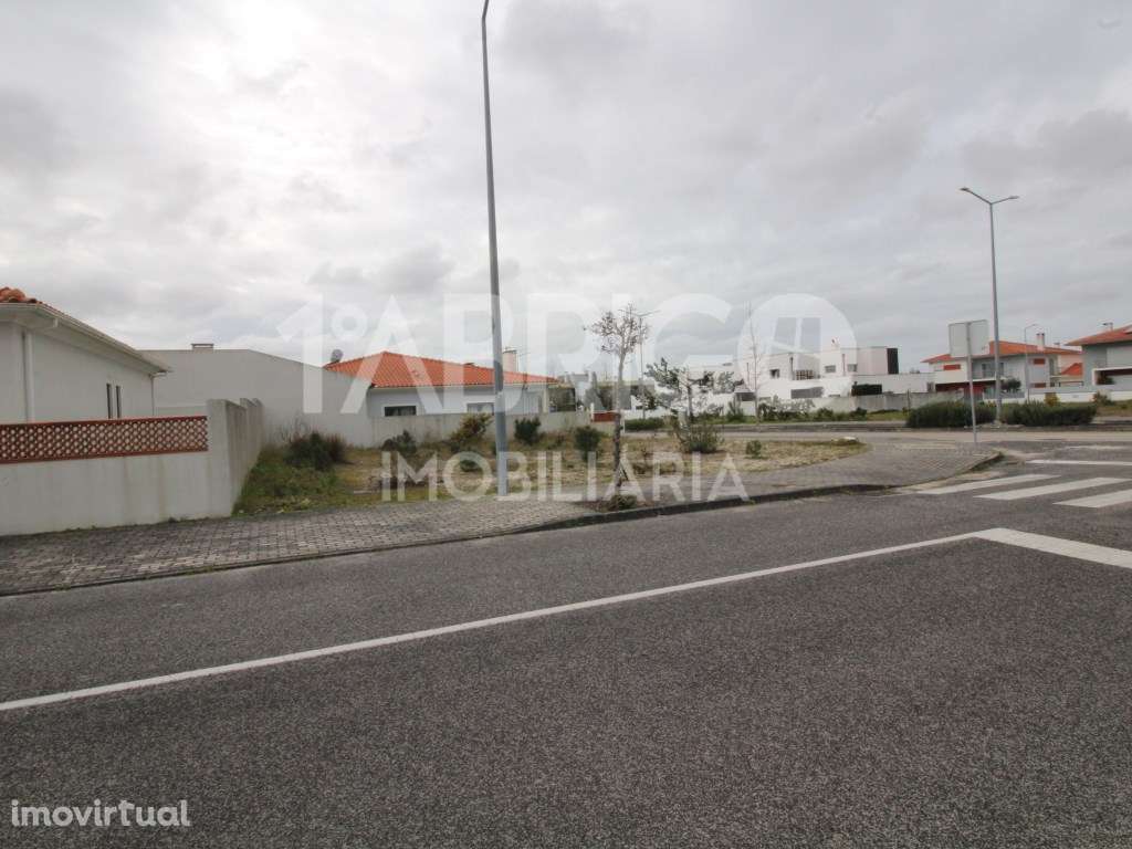 Lote para construção - Grande imagem: 3/7