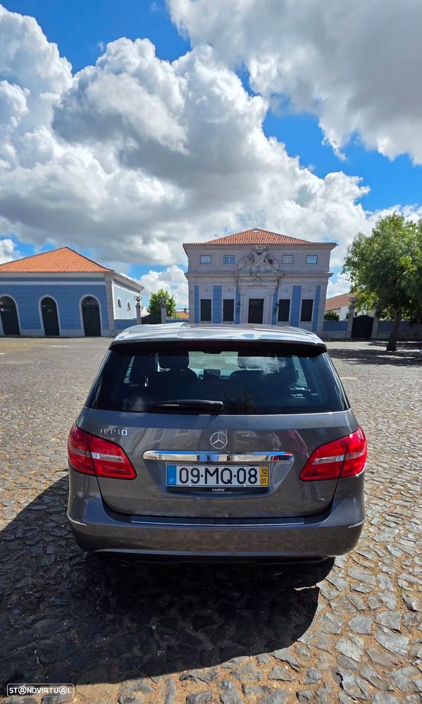 Mercedes-Benz B 180 BlueEFFICIENCY Aut. - 14