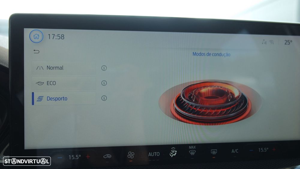 Ford Focus 1.0 EcoBoost ST-Line - 22