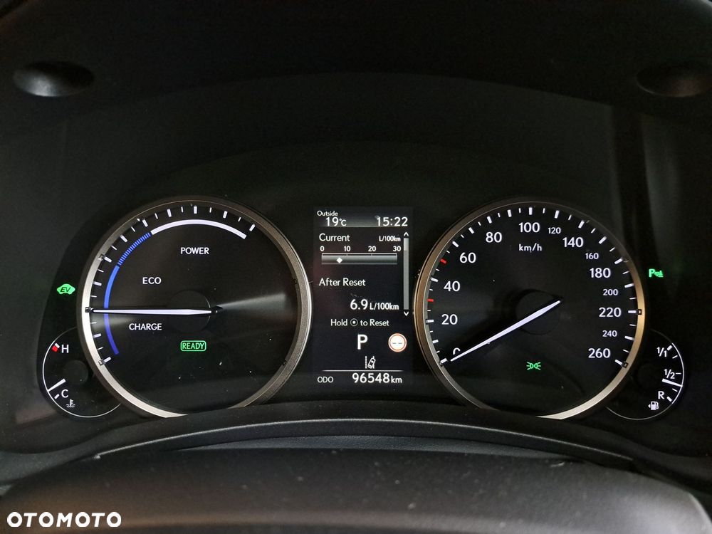 Lexus NX 300h F Impression AWD - 35