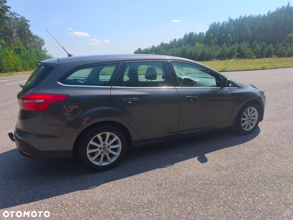 Ford Focus 1.0 EcoBoost Titanium ASS PowerShift - 10