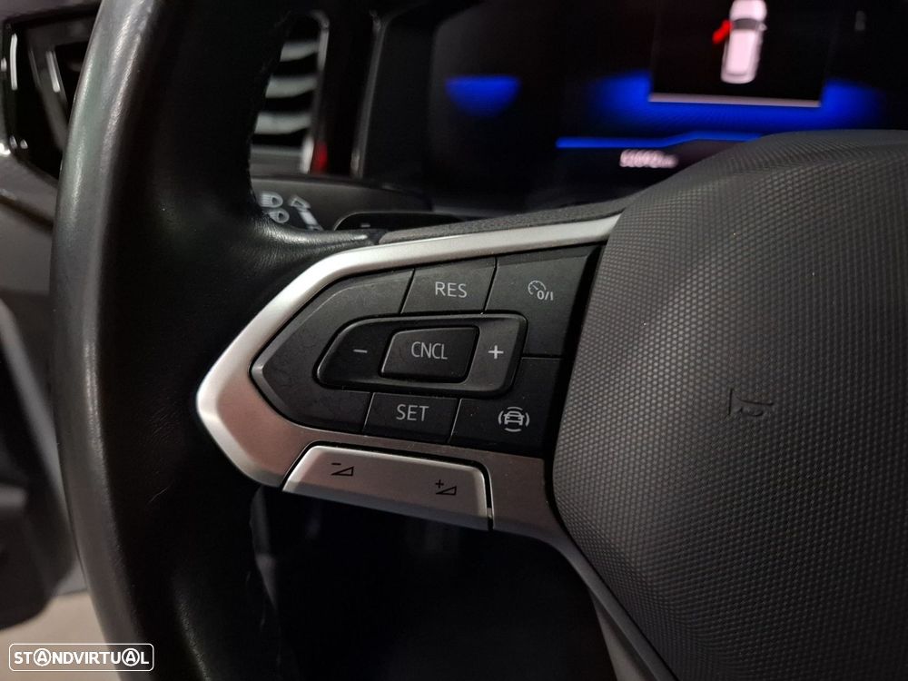 VW Polo 1.0 TSI Urban DSG - 15