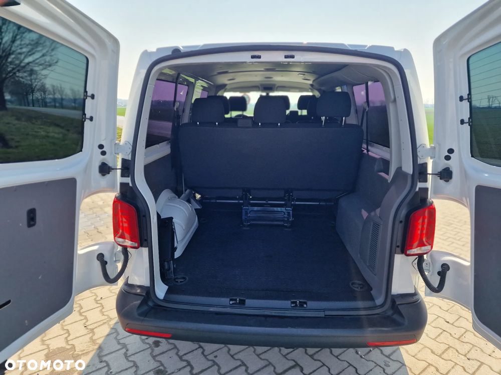 Volkswagen Caravelle 2.0 TDI L2 Highline 4Motion DSG - 21