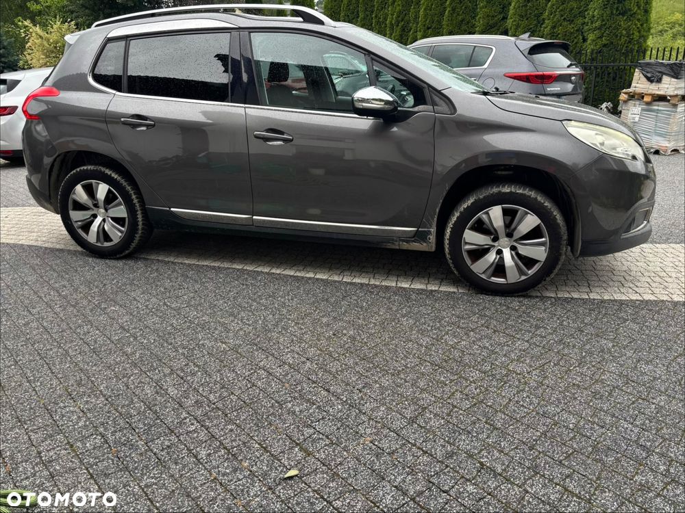 Peugeot 2008 - 7