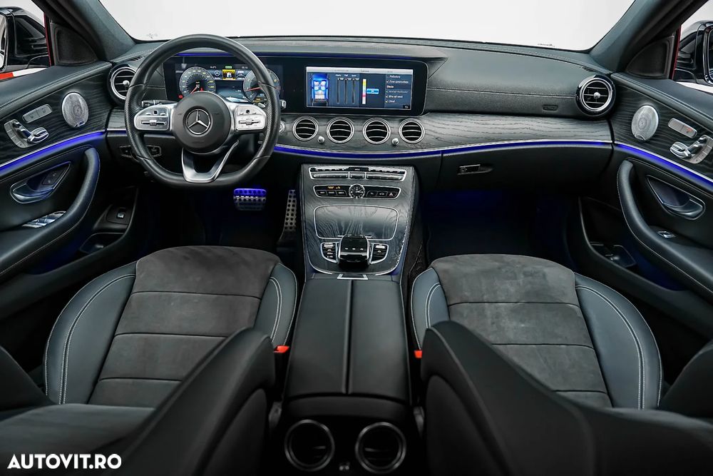 Mercedes-Benz E 300 9G-TRONIC AMG Line - 2