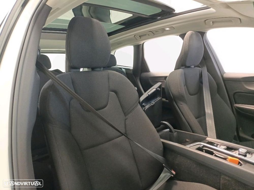 Volvo XC 60 2.0 T6 PHEV Inscription Expression AWD - 7