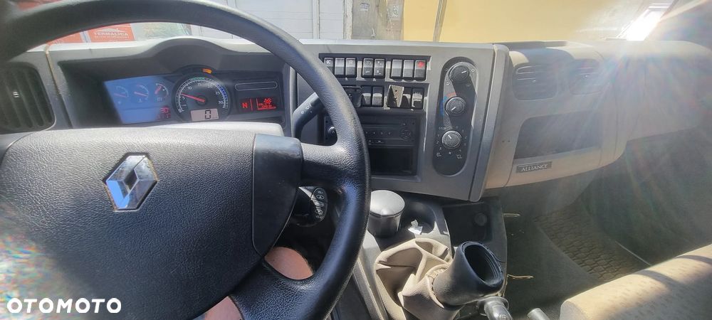 Renault MIDLUM 270.18 - 14
