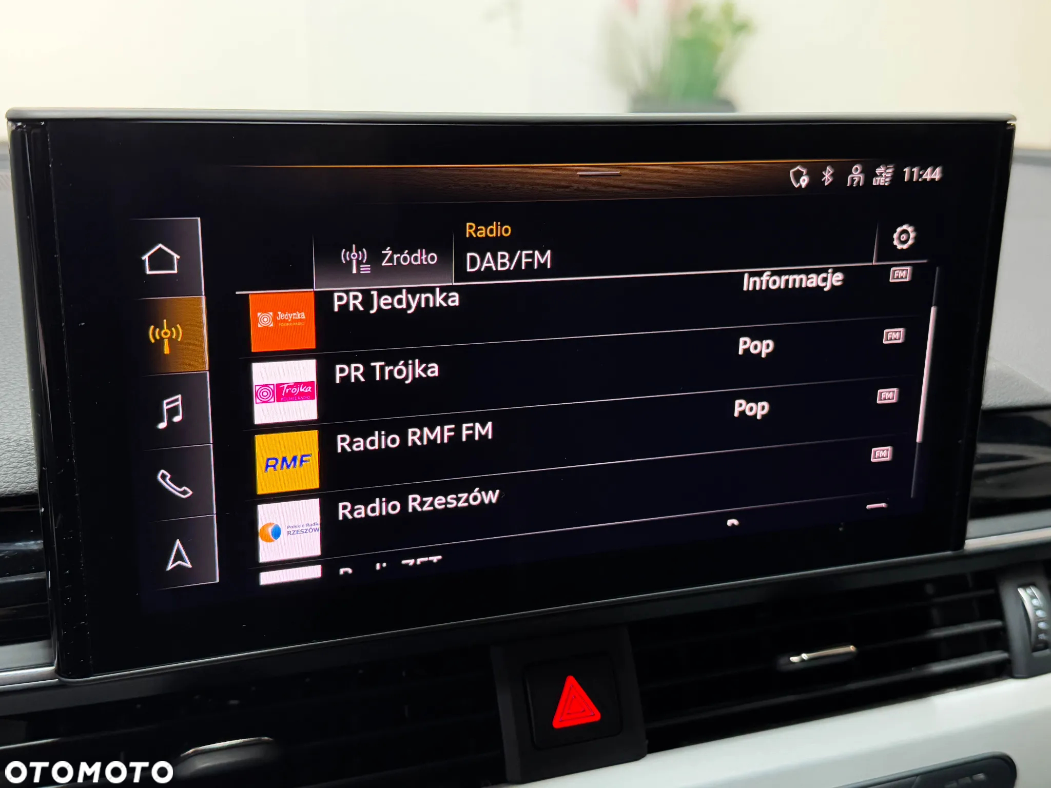 Audi A4 Avant 40 TDI S tronic S line - 24