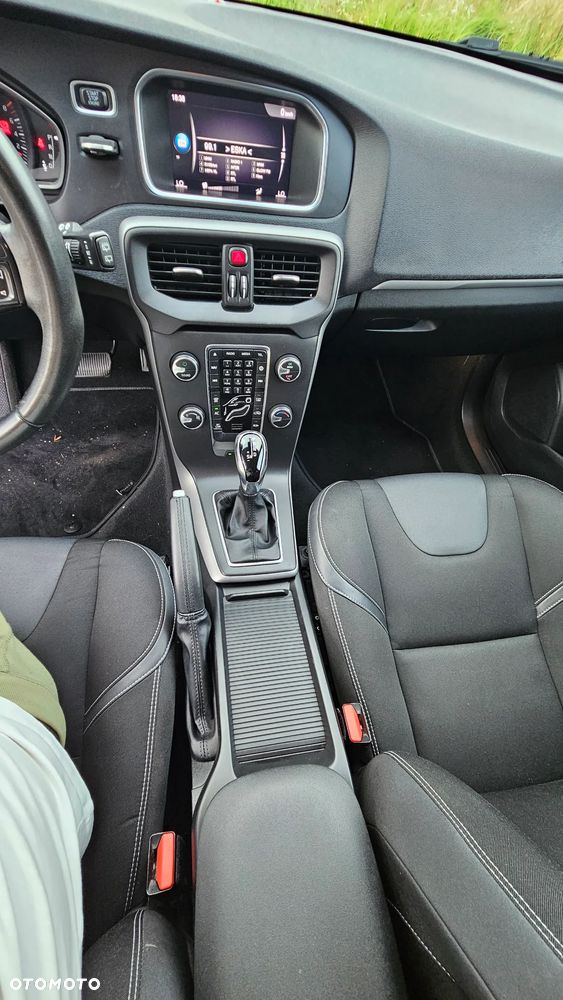 Volvo V40 - 27