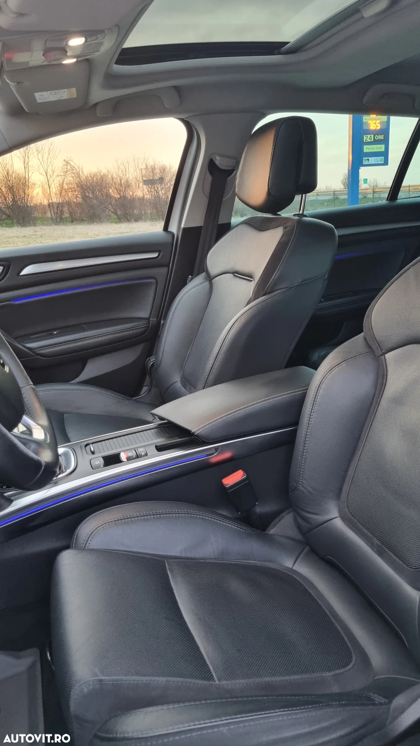 Renault Megane Estate Blue dCI EDC Intens - 2