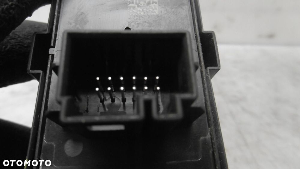 PANEL STEROWANIA SZYBY LUSTEREK SEAT TOLEDO IV - 2