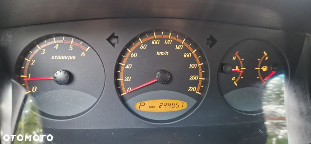 SsangYong/KGM Actyon 200 Xdi Elegance - 17