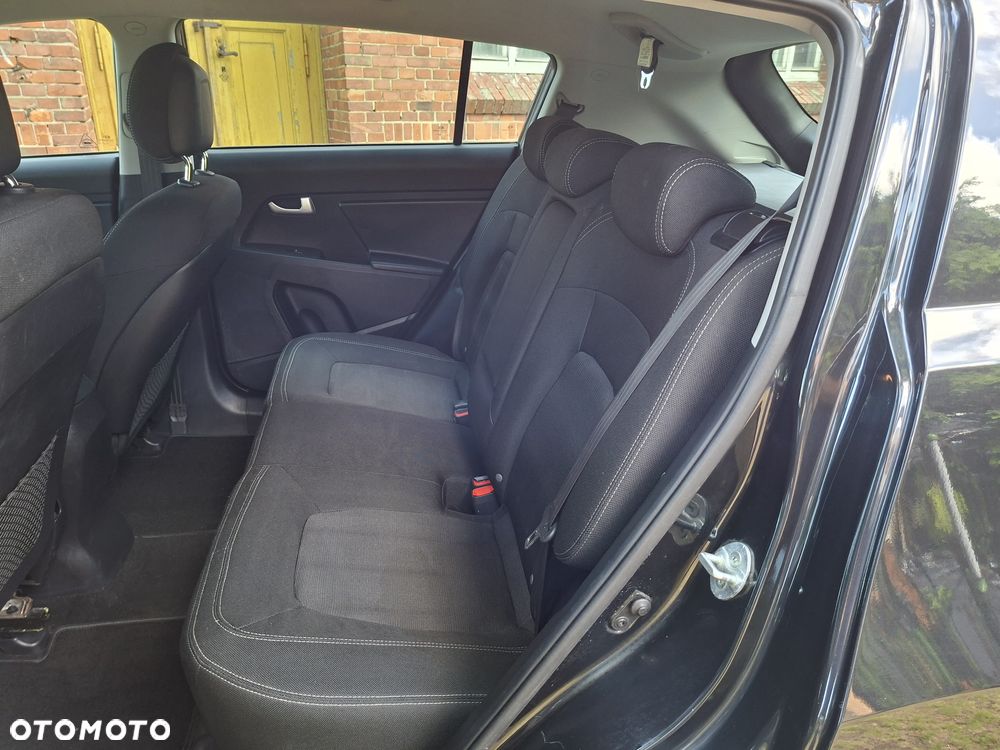 Kia Sportage 1.7 CRDI 2WD Attract - 13