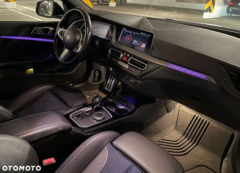 BMW Seria 2 218d M Sport sport - 10