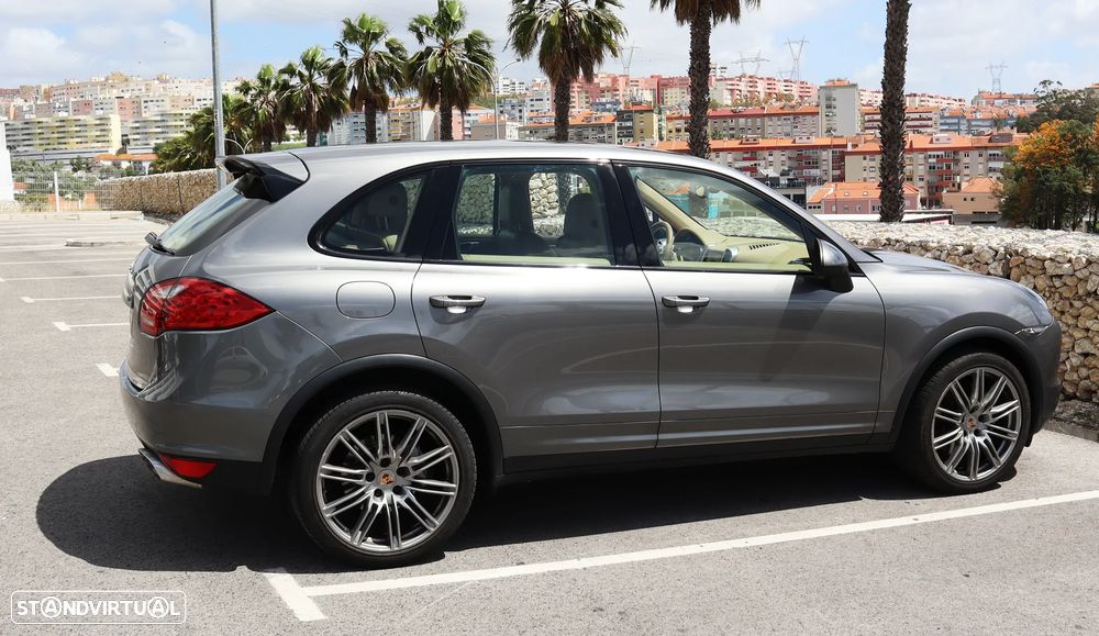 Porsche Cayenne S Tiptronic S - 14