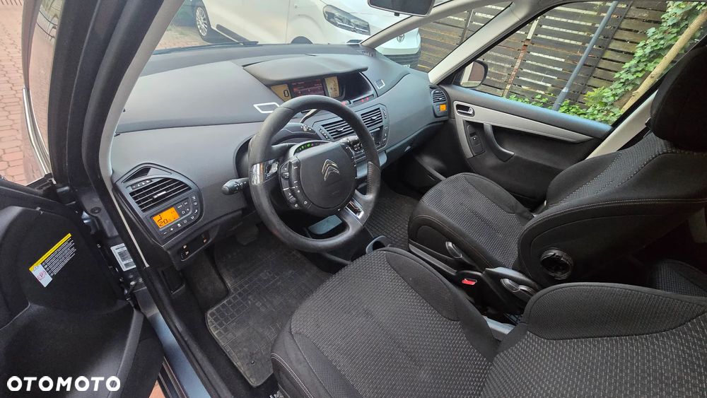 Citroën C4 Picasso - 10